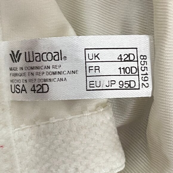 Wacoal Basic Beauty Full Figure Seamless Underwire Bra, Size 42D  85519 - Picture 8 of 8